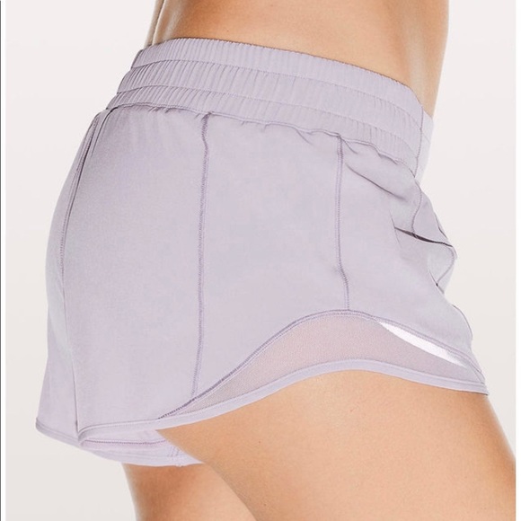 ‼️ SOLD ‼️Lululemon hotty hot II shorts - Picture 2 of 7